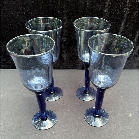 4 Beautiful Handblown Long Stem Wine Goblets Blue Dark Blue Stems 9" Tall - Picture 4 of 10